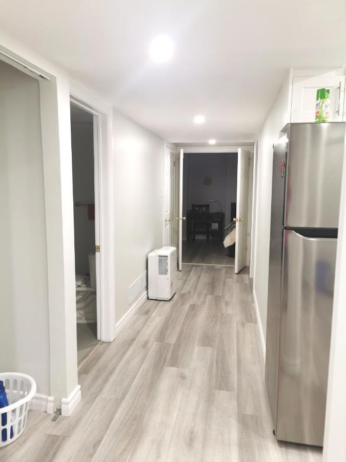 Perfect Location Comfort Private House Lower Level 2 Bedroom Unit Mississauga Exterior photo